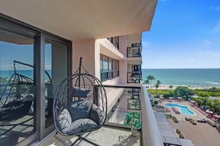 The Alexander All Suites - 578