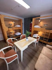 Black Sheep Hostel - 24