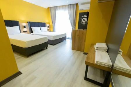 Roy Otel Akçay - 43