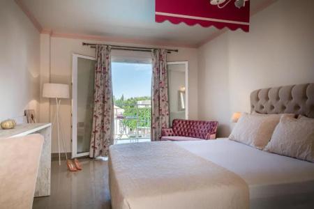 Aeolos Boutique and Suites - 36