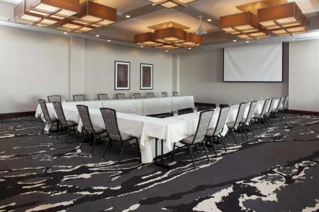 Hilton Garden Inn Charlotte Waverly - 21