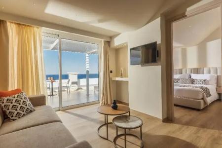 Alexandra Beach Resort & Spa - 123