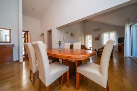 Pervanovo with Free Parking - 9