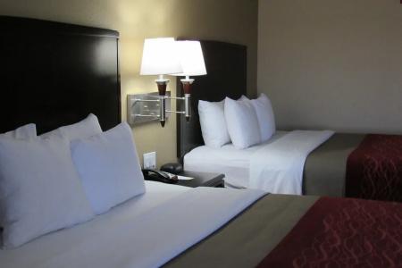 Quality Inn & Suites - 35