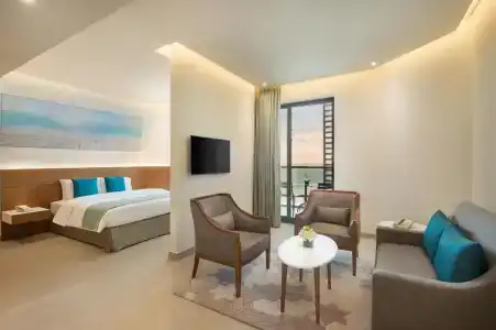 Wyndham Garden Ajman Corniche - 21