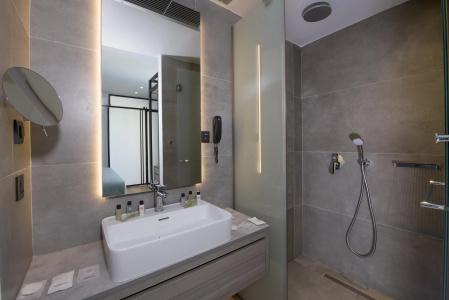 Myrion Beach Resort & Spa - 9