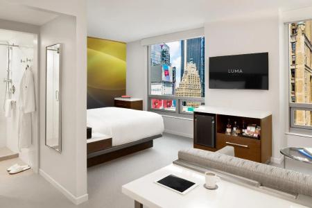 Luma - Times Square - 6