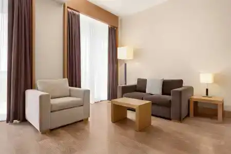 Lazart, Trademark Collection by Wyndham - 5