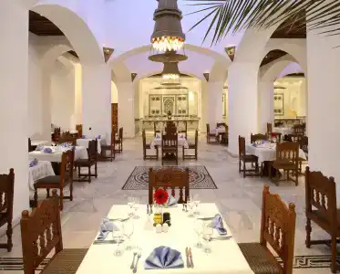 Royal Holiday Beach Resort & Casino (Ex Sonesta Beach) - 4