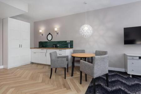 ApartEtna - 103