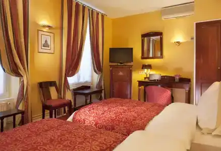 Hôtel de Varenne - 38