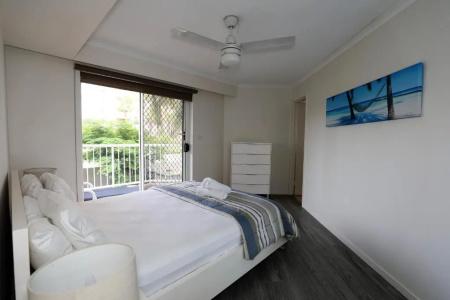 Markham Court - 49