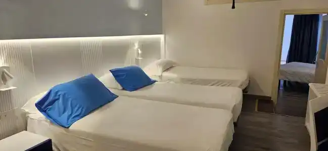Cristina - 100