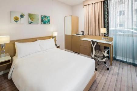 Hilton Garden Inn Bristol City Centre - 77