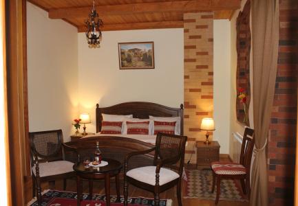 Garni HinYard - 23