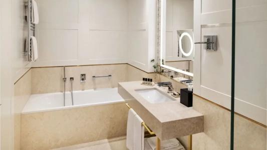 The Alexander, A Luxury Collection - 47