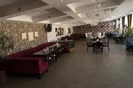 Купеческий дворик - 6