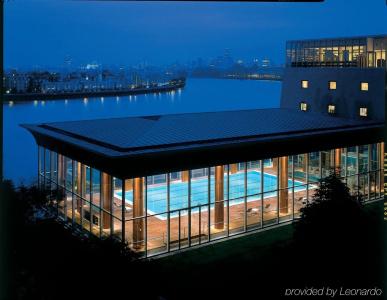 Canary Riverside Plaza - 15