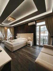 Amansar Boutique - 0