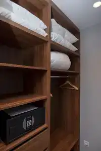 H41 Luxury Suites - 51