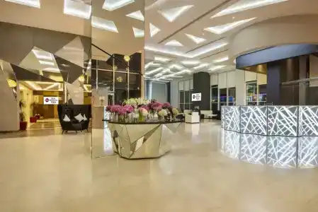 Best Western Plus - 1