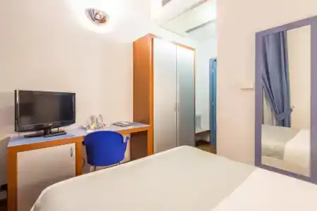 Best Western Plaza - 46