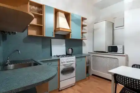 на Поварском - 4