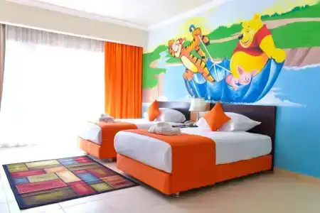 Parrotel Lagoon Resort - 11