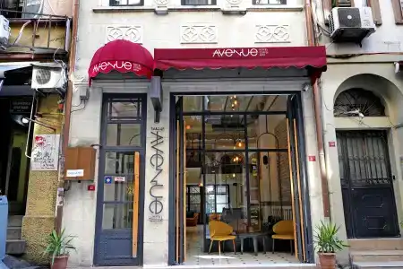 Taksim Avenue - 0