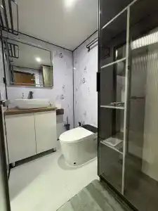 Capsule Hotel - 15