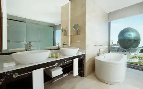 Hilton Astana - 27