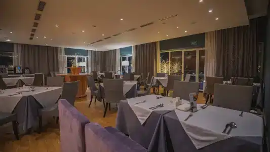 Park Hotel Almaty - 28