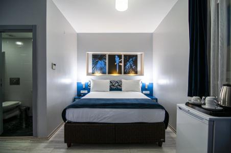 Lapis Inn & Spa ( Ex. Ambassador) - 16