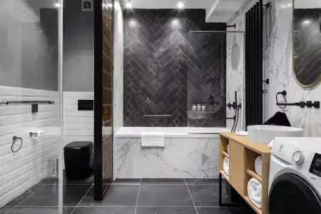 The Basilian Minsk, Curio Collection By Hilton - 25