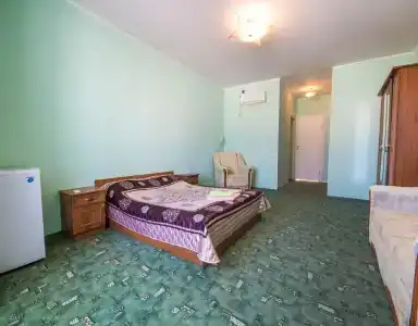 Солнечный - 19