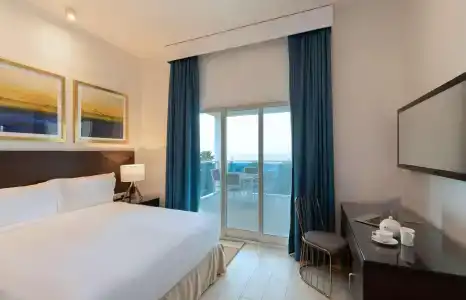 Radisson Blu Resort, Fujairah - 20