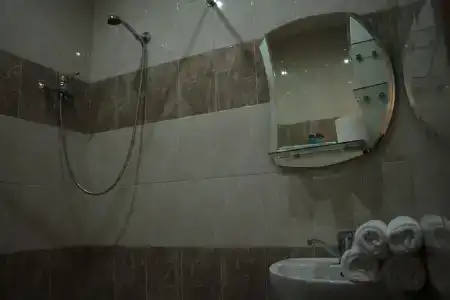 Лара - 28
