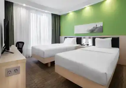 Hampton by Hilton Minsk City Centre  - 10