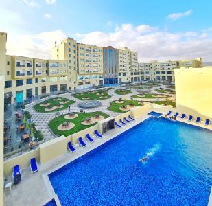 The Plaza & Resort - 1