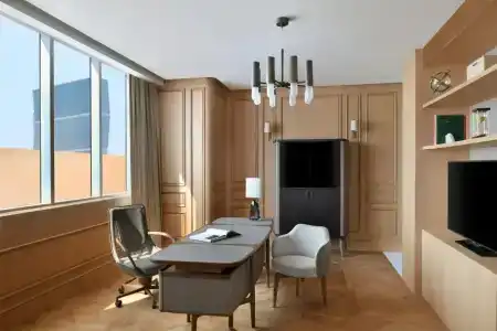 The Ritz-Carlton, - 20