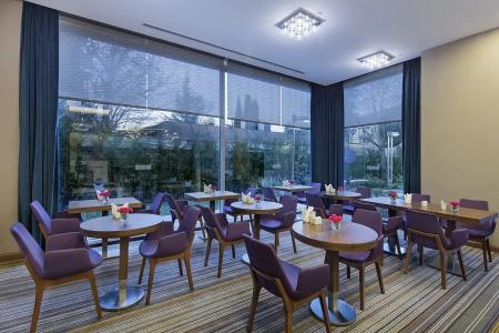 Hampton by Hilton Istanbul Atakoy - 2