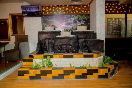 Golden Tulip - 34