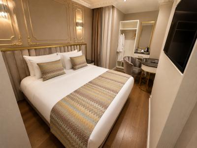 Golden Horn Istanbul - 12