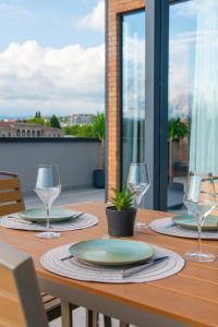 Gratus Aparthotel - 208
