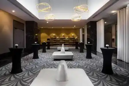 DoubleTree by Hilton Минск - 30