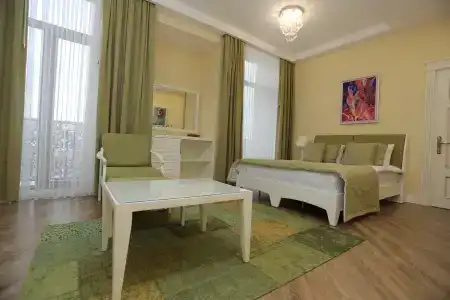 Ilk Inn - 88