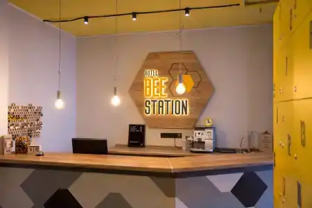 Bee Station - 37