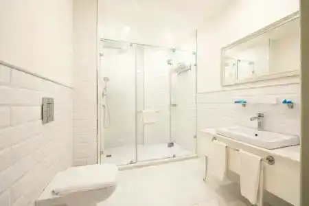 Sapphire Inn - 11