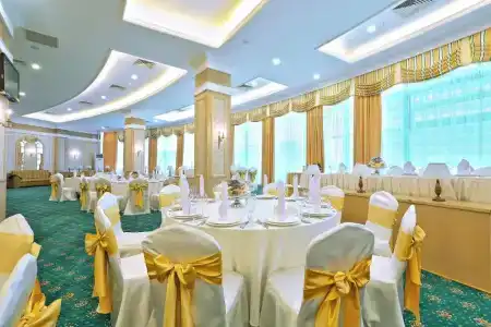 Diplomat and Business Center - 20