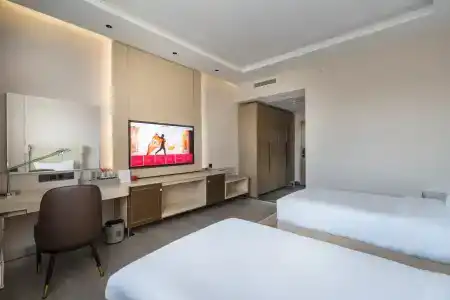 Mövenpick - 42